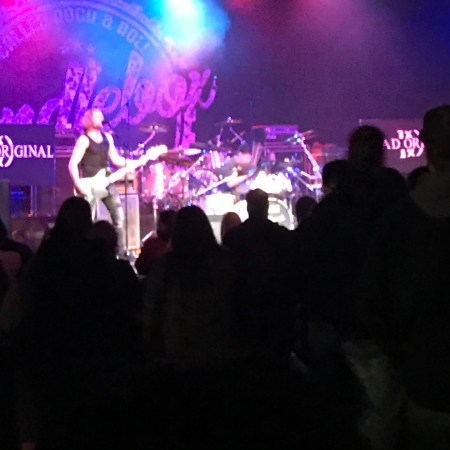 Dead Original opening for Candlebox